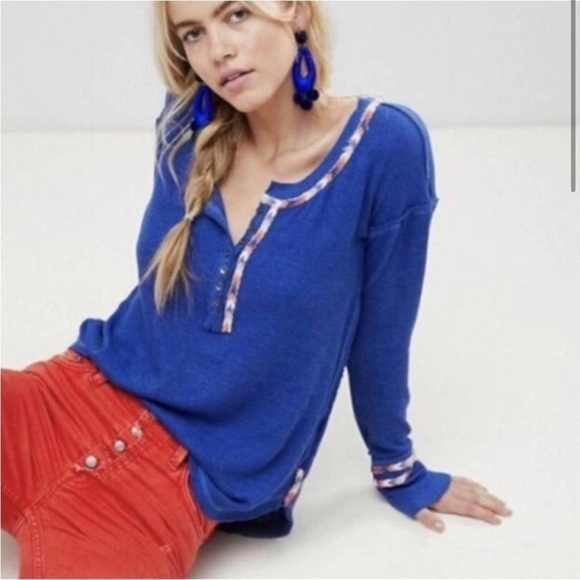 Free People We the Free Royal Blue Rainbow Embroidered Thermal Top M - Picture 1 of 8